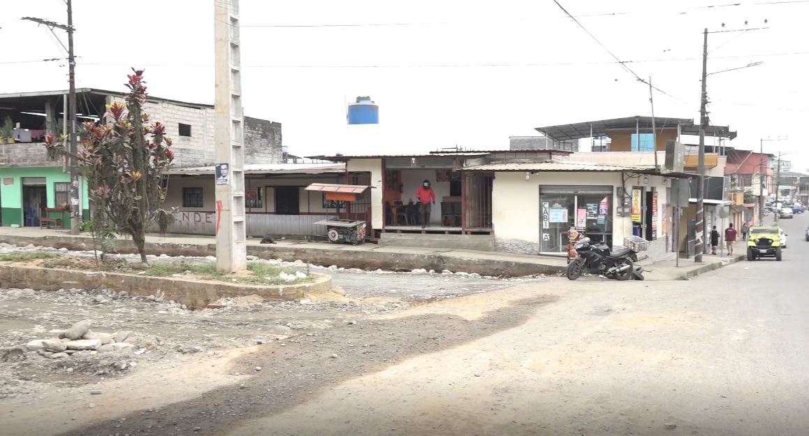 LOS TRABAJOS VIALES EN EL BARRIO EL LIBERTADOR NO AVANZAN