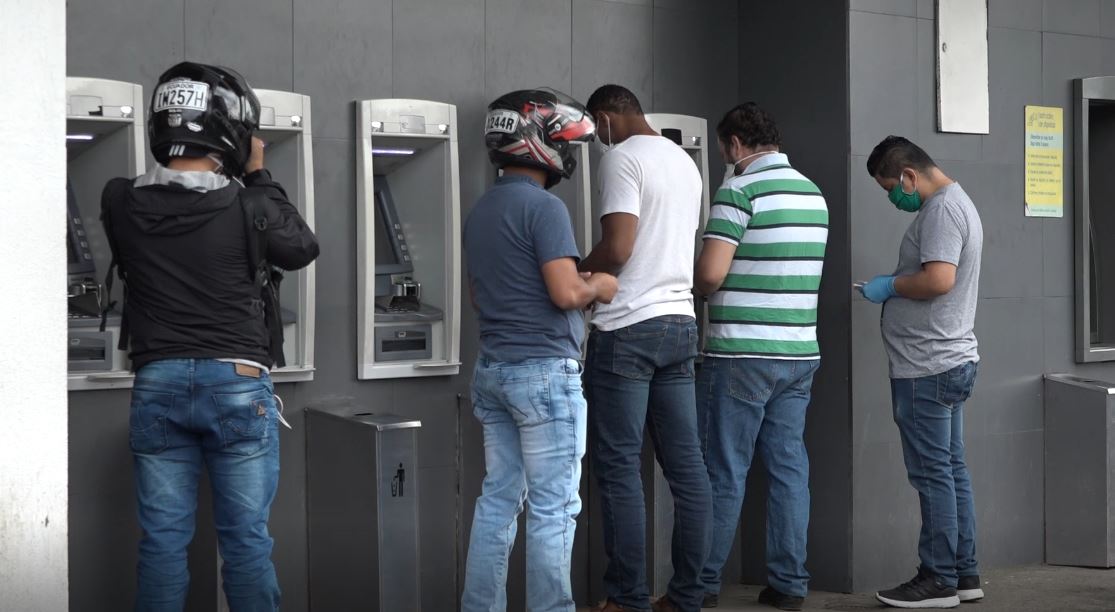 LOS ROBOS CIBERNÉTICOS SIGUEN A LA ORDEN DEL DÍA