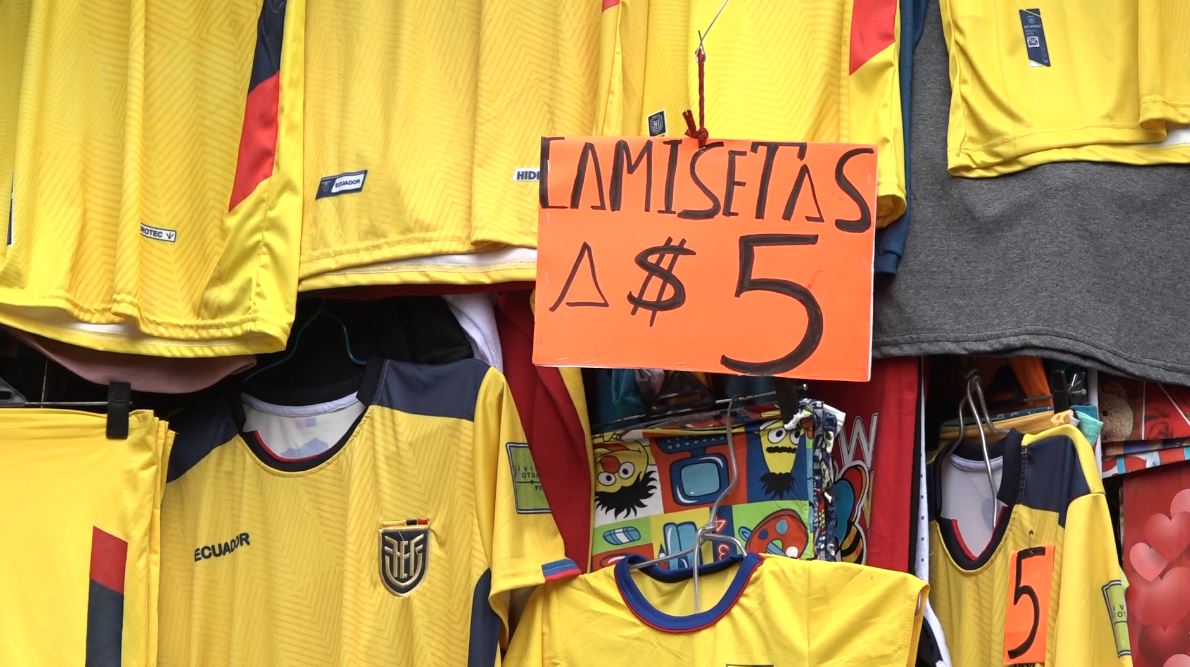 EL MUNDIAL DE FÚTBOL REACTIVÓ EL COMERCIO EN SANTO DOMINGO