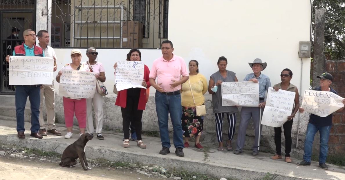MORADORES DE MONTONEROS DE ALFARO TEMEN QUEDARSE SIN CENTRO DE SALUD