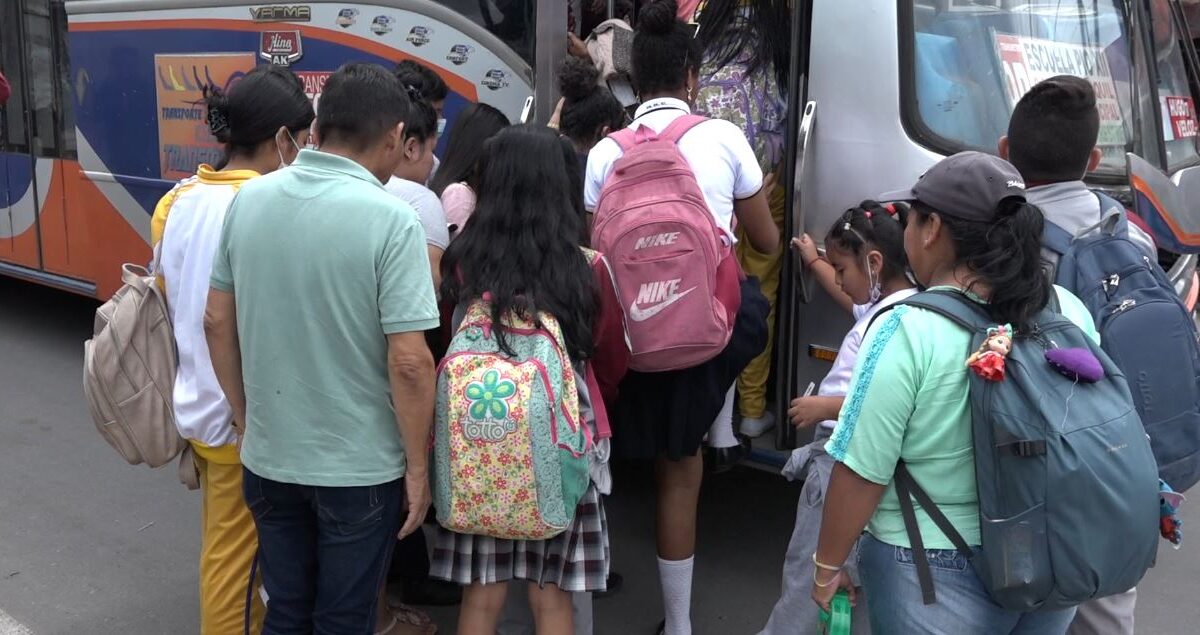 ¿QUÉ PASARÁ CON EL PASAJE GRATUITO PARA ESTUDIANTES EN SANTO DOMINGO?