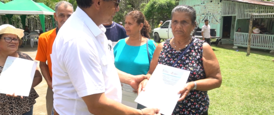 PEQUEÑOS PRODUCTORES  DEL RECINTO SAN ANDRÉS SE BENEFICIARON CON LA LEGALIZACIÓN DE TIERRAS
