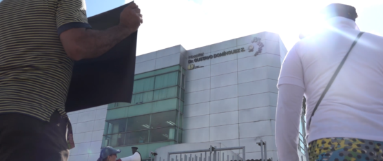 TRABAJADORES DEL HOSPITAL DR. GUSTAVO DOMÍNGUEZ, REALIZARON EL SÉPTIMO DÍA DE PLANTÓN