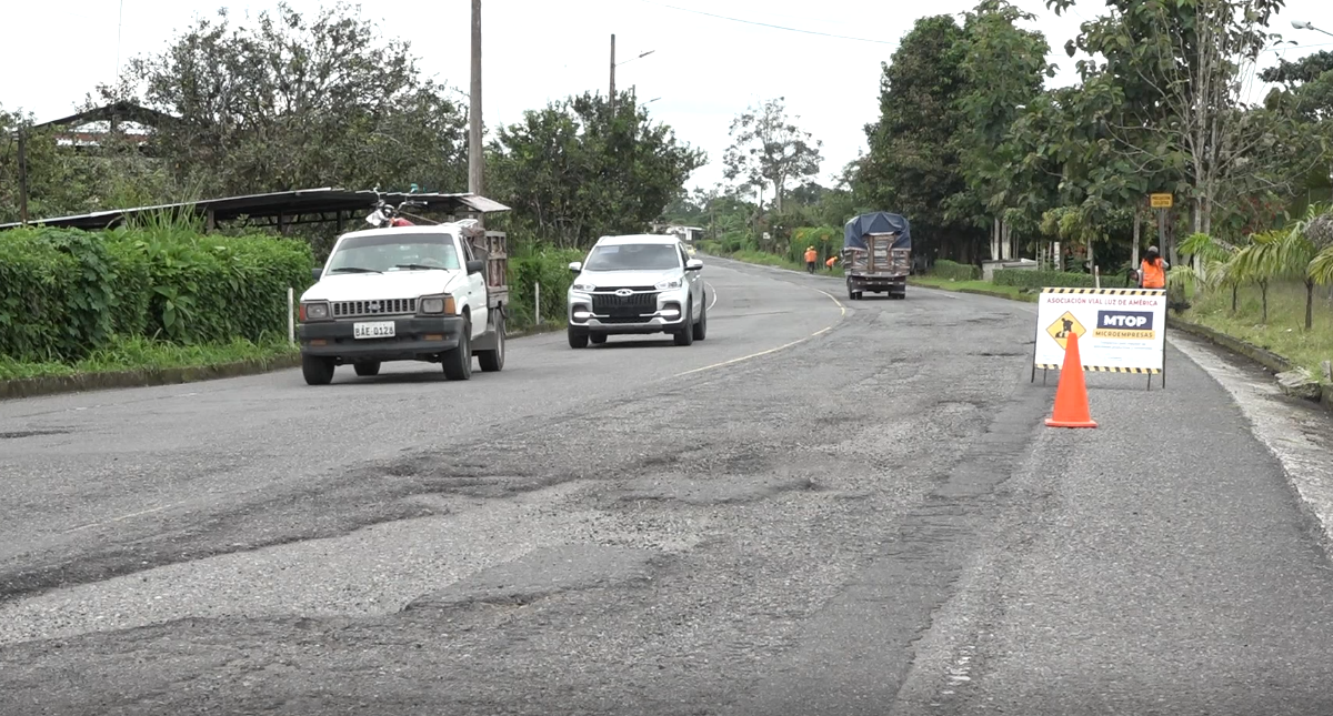 VÍA LAS MERCEDES SIGUE SIN SER INTERVENIDA POR PARTE DE LAS AUTORIDADES