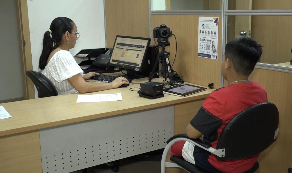 EN SANTO DOMINGO DE LOS TSÁCHILAS SE ATENDIERON 340 PERSONAS PARA LA EMISIÓN DE PASAPORTES