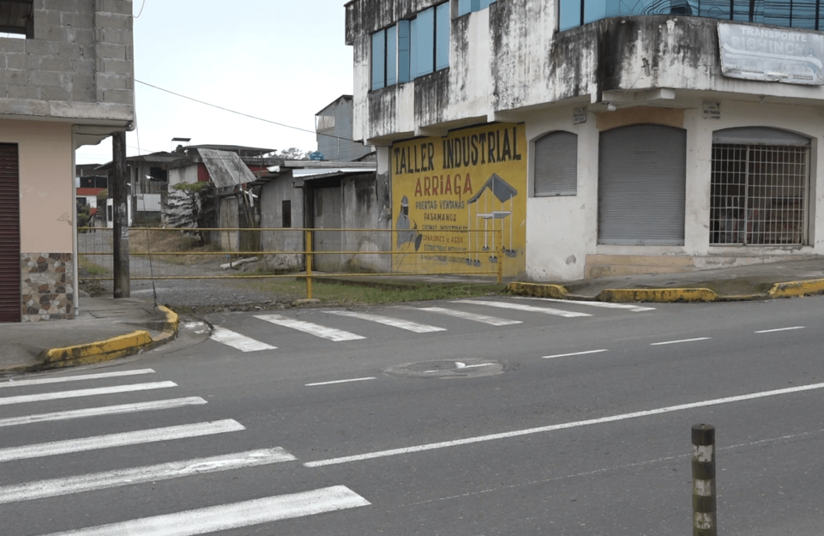 LA COMUNIDAD QUE RESIDE EN LA COOPERATIVA SAN IGNACIO CERRÓ SUS CALLES POR SEGURIDAD