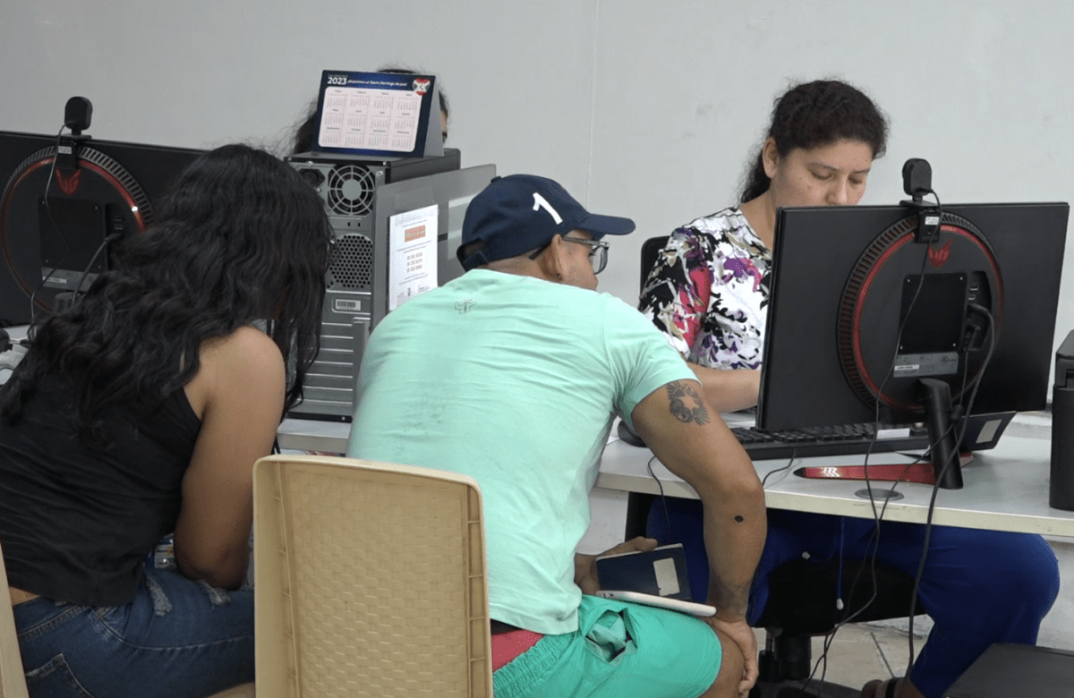 GOBIERNO OTORGARÁ AMNISTÍA MIGRATORIA A VENEZOLANOS QUE INGRESARON A ECUADOR POR PUNTOS NO REGULARES