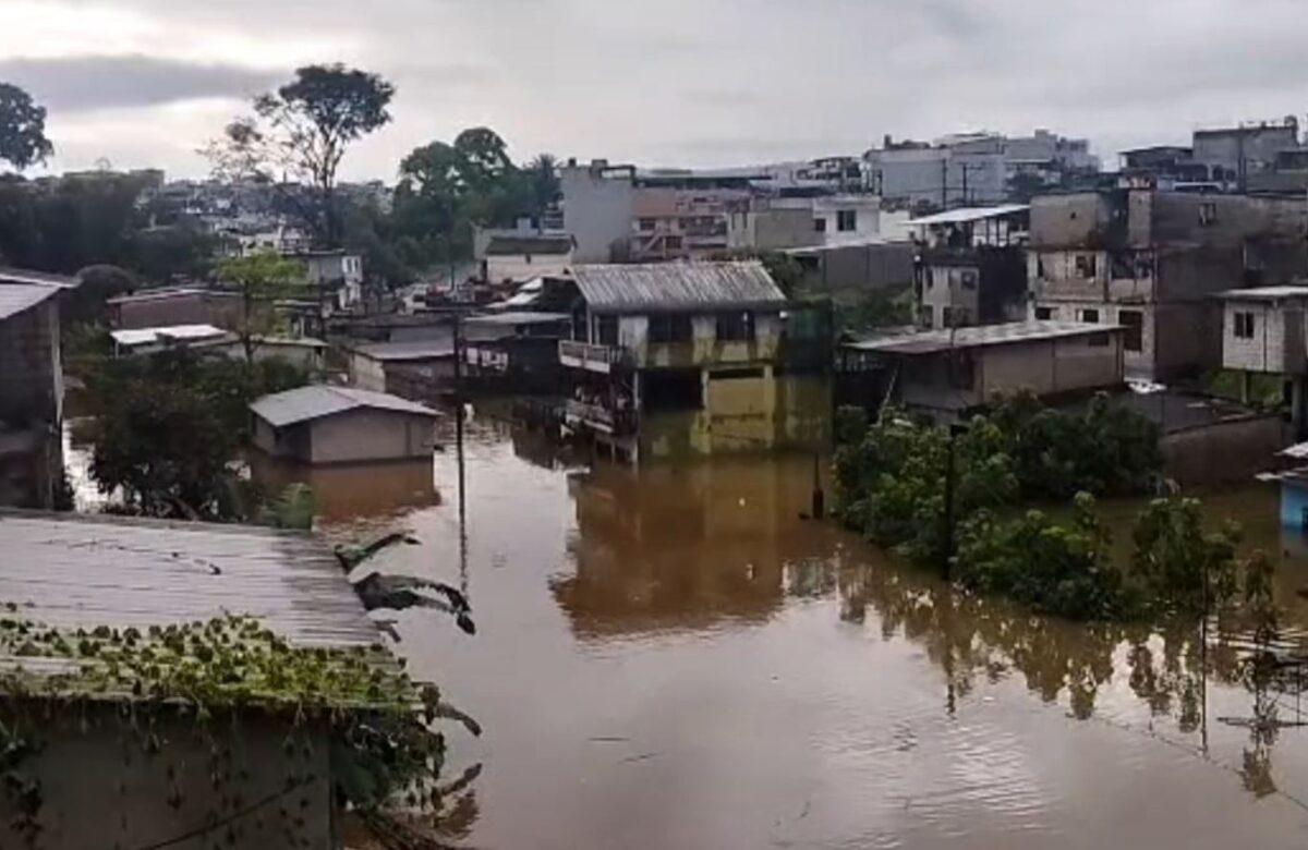 EL BARRIO EL VERGEL FUE UNO DE LOS PUNTOS MÁS AFECTADOS EN SANTO DOMINGO POR LAS LLUVIAS