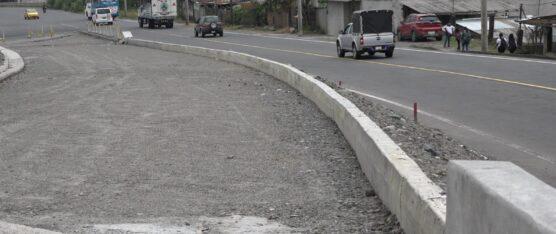 EN 5 SEMANAS SE PRETENDE ENTREGAR LA OBRA COMPLETA DEL TRAMO KFC-SUEÑO DE BOLÍVAR