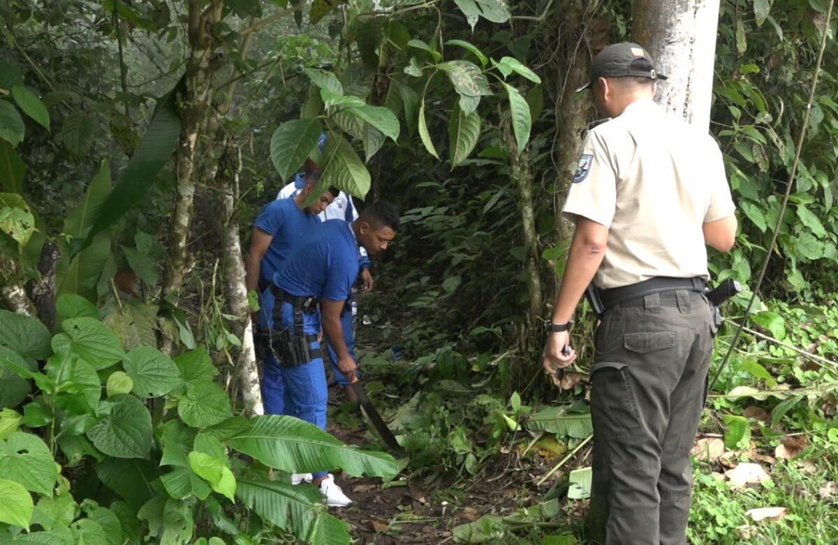 LA POLICÍA, COMUNIDAD CATÓLICA Y COMERCIANTES  SE UNIERON POR LA SEGURIDAD EN EL CERRO BOMBOLÍ