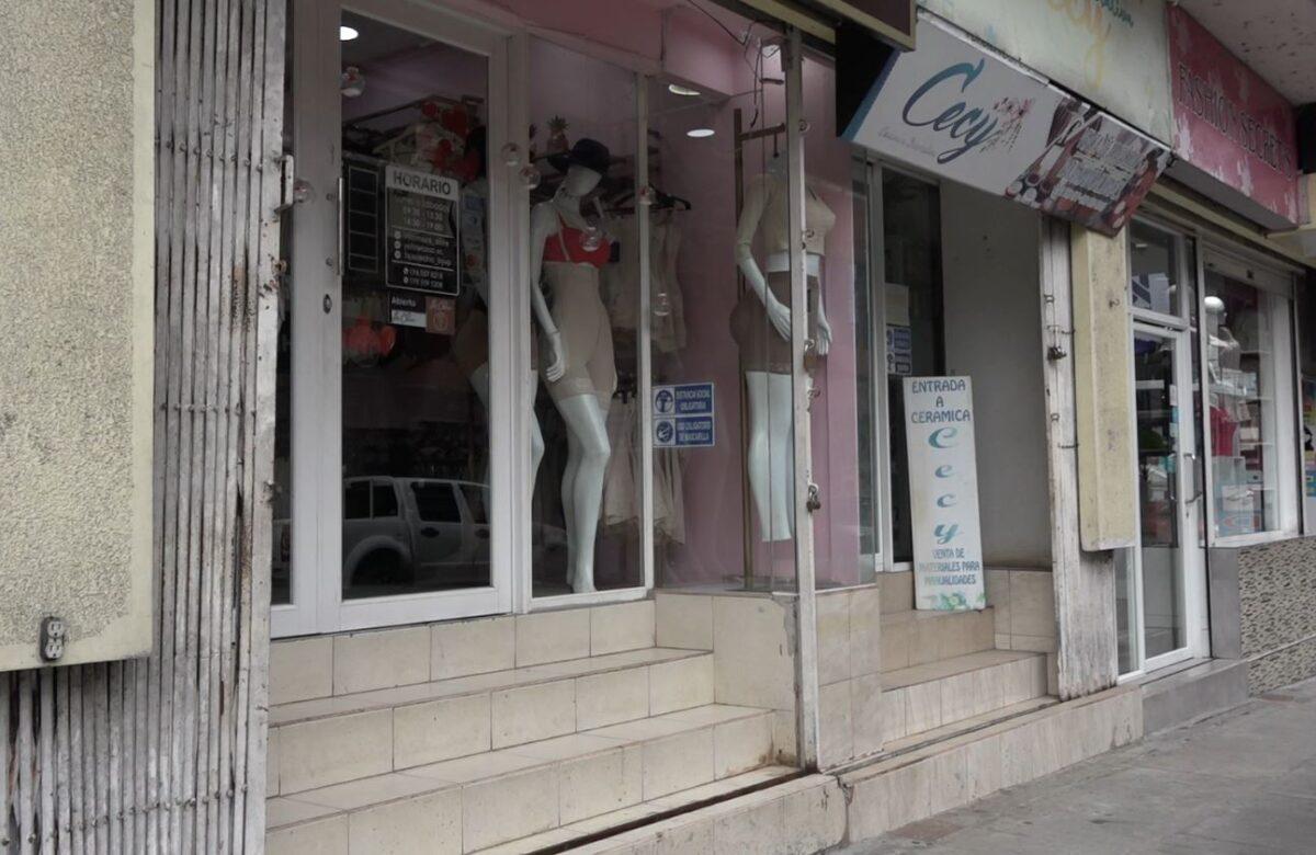 MORADORES DE LA CALLE AMBATO Y BABAHOYO REPORTAN PROBLEMAS CON LA ENERGÍA ELÉCTRICA