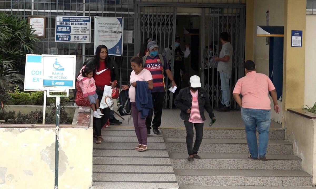 POR DOS DÍAS CONSECUTIVOS NO HAY SISTEMA EN EL IESS DE SANTO DOMINGO