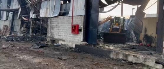 UNA BODEGA DE ELECTRODOMÉSTICOS EN EL KILÓMETRO 8 DE LA VÍA A QUEVEDO SE INCENDIÓ EL FIN DE SEMANA