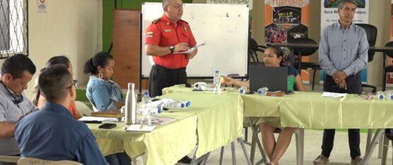 AUTORIDADES Y HABITANTES DE VALLE HERMOSO SE REUNIERON PARA DEFINIR UN PLAN DE CONTINGENCIA PARA EMERGENCIAS