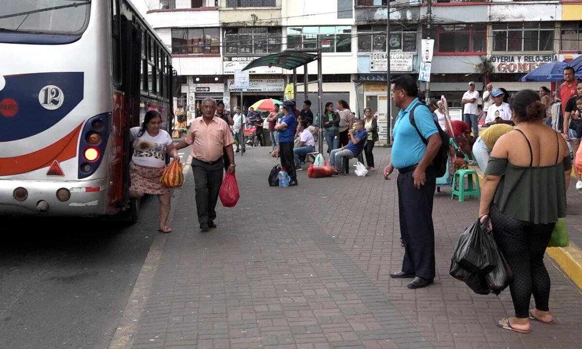 EXISTEN VARIAS EXPECTATIVAS POR LA TARIFA DEL PASAJE DE BUS URBANO EN SANTO DOMINGO