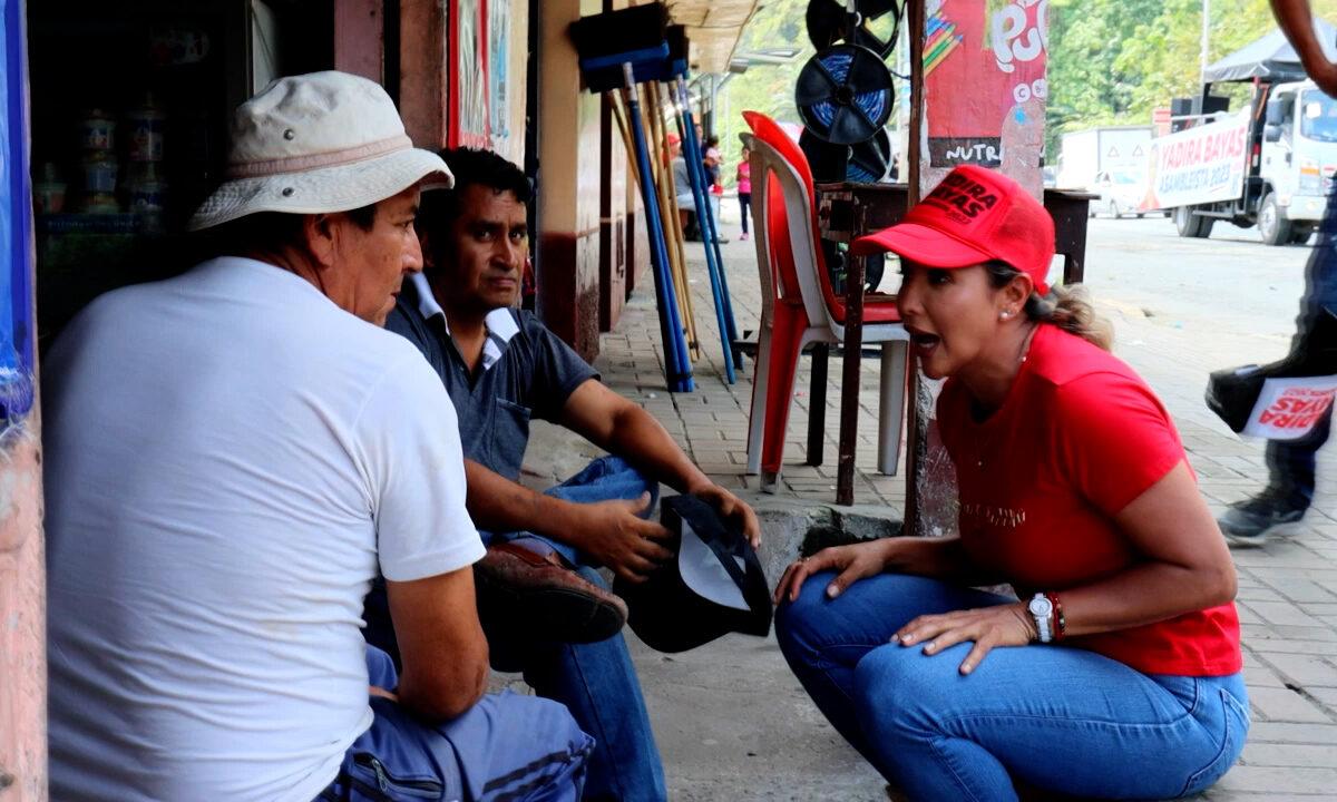 YADIRA BAYAS RECORRIÓ LA PARROQUIA SAN JOSÉ DE ALLURIQUÍN
