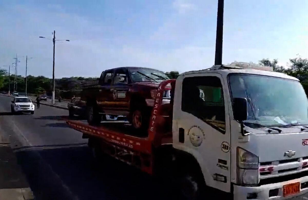 DOS TRABAJADORES DE LA PREFECTURA DE ESMERALDAS FUERON GRAVEMENTE HERIDOS EN UN ATAQUE ARMADO
