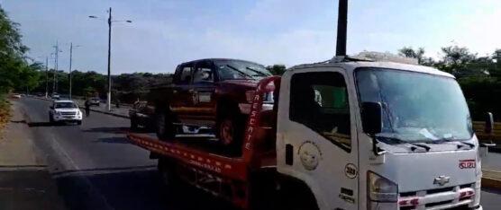 DOS TRABAJADORES DE LA PREFECTURA DE ESMERALDAS FUERON GRAVEMENTE HERIDOS EN UN ATAQUE ARMADO