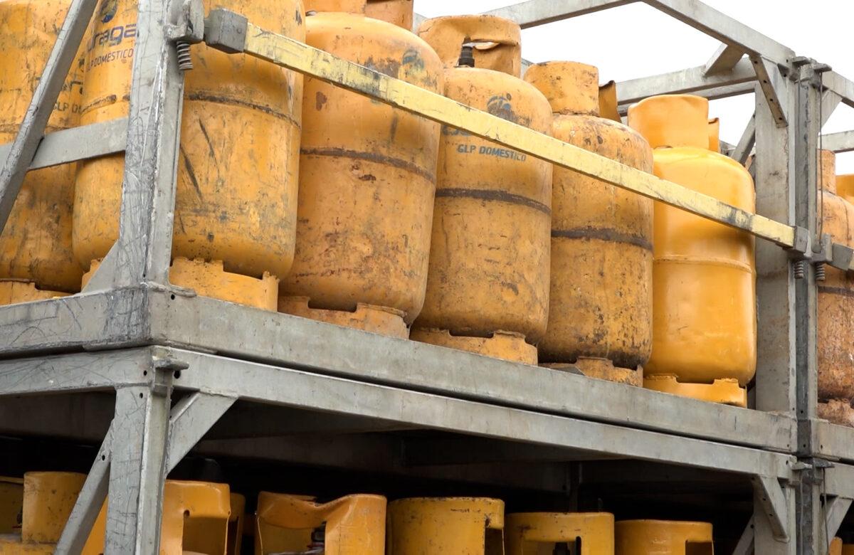 QUEJAS POR EL PRECIO DEL CILINDRO DE GAS EN SANTO DOMINGO DE LOS TSÁCHILAS