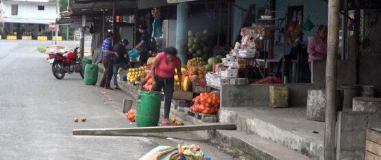 COMERCIANTES DE LA INDEPENDENCIA AFECTADOS POR LA CAÍDA DEL PUENTE SOBRE EL RÍO BLANCO