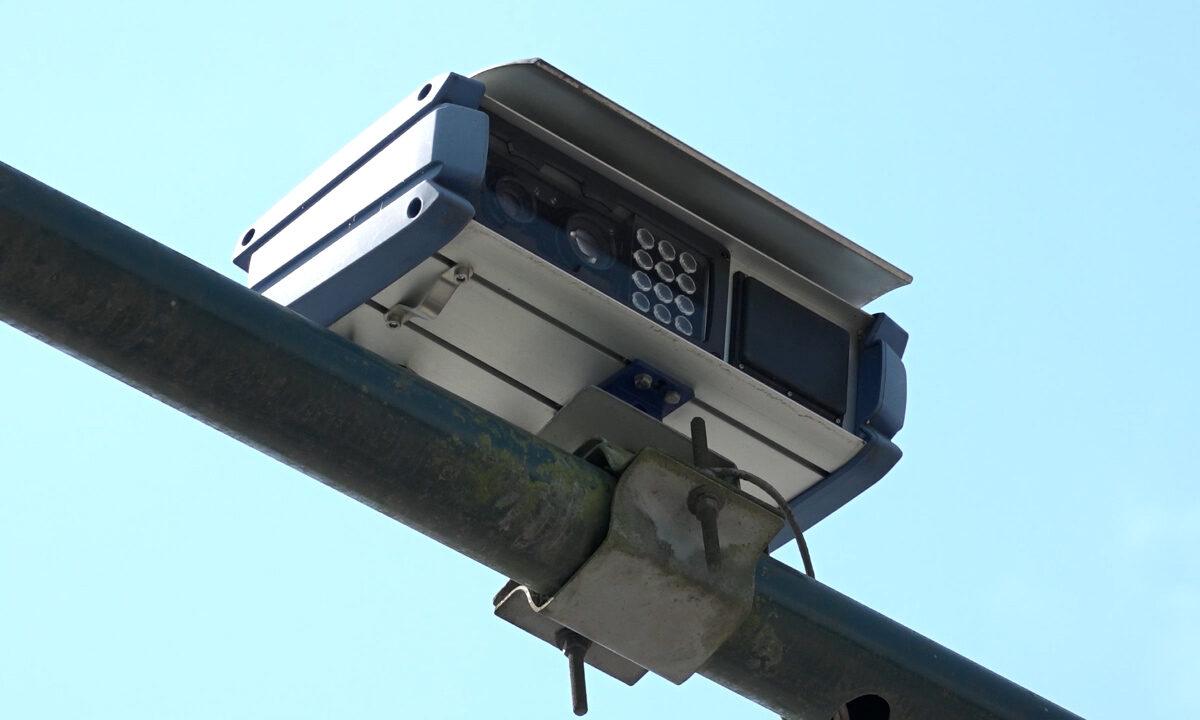 CONDUCTORES SE SIENTEN PERJUDICADOS POR LA OPERATIVIDAD DE FOTORROJOS Y RADARES EN LAS VÍAS