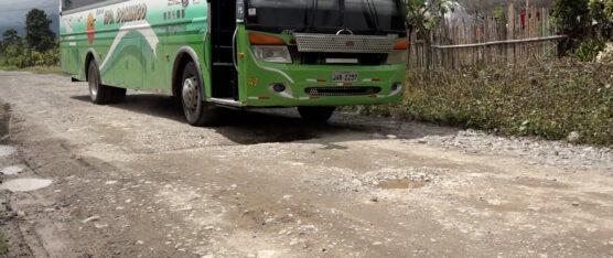 HABITANTES DE LA PARROQUIA SANTA MARÍA DEL TOACHI PIDEN EL MANTENIMIENTO VIAL DE LA ZONA
