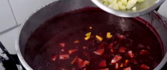 PRODUCTOS PARA LA PREPARACIÓN DE LA TRADICIONAL COLADA MORADA AUMENTARON DE PRECIO