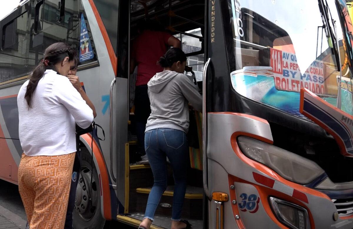 EL CONCEJO MUNICIPAL DE SANTO DOMINGO NO TRATÓ EL TEMA DEL PASAJE DE BUS URBANO