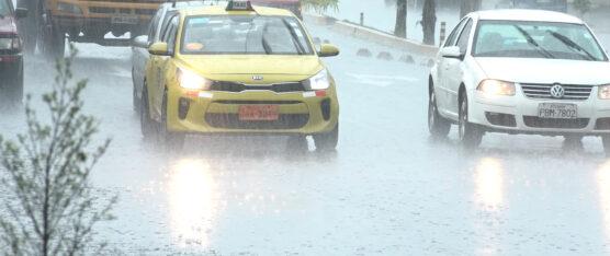 LAS LLUVIAS CONTINÚAN EN SANTO DOMINGO