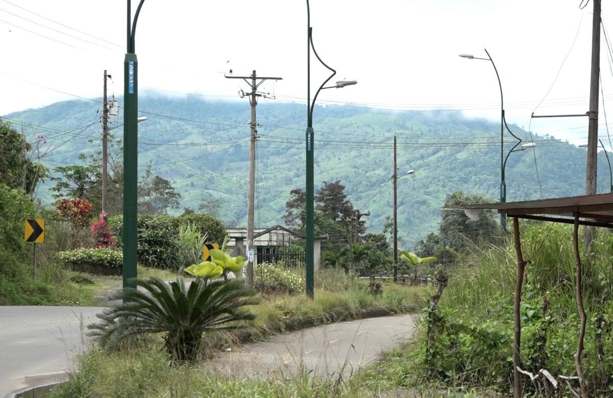 OBRA DE ALUMBRADO PÚBLICO EN LA VÍA AVENTURA SERÍA ENTREGADA A FINALES DE NOVIEMBRE