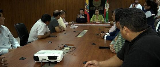 TRANSPORTISTAS SOLICITAN PRONUNCIAMIENTO SOBRE LA AMPLIACIÓN DE LA VÍA ALÓAG – SANTO DOMINGO