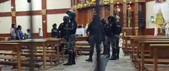 HOMBRE Y NIÑO ASESINADOS DENTRO DE UNA IGLESIA