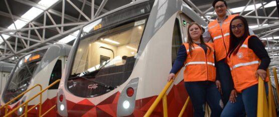 METRO DE QUITO EMPIEZA A FUNCIONAR