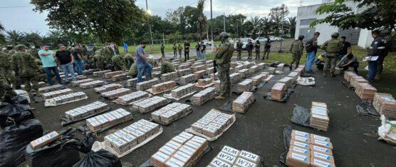 CERCA DE 22 TONELADAS DE DROGA HALLADAS EN VINCES