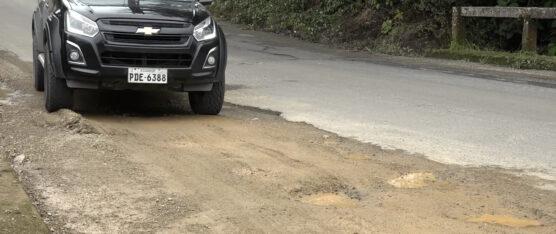 VÍA LAS MERCEDES EN PESIMAS CONDICIONES