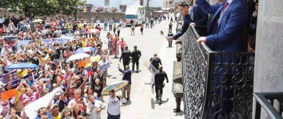 PERSISTE LA FALTA DE PLATA EN EL GOBIERNO ECUATORIANO