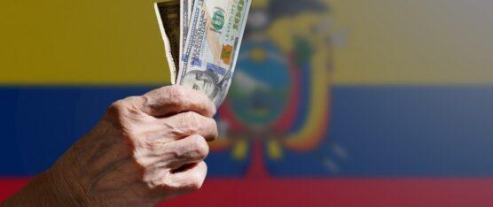 INVESTIGAN A FUNCIONARIOS DE BANECUADOR Y MIES POR ALTERAR DOCUMENTOS PARA COBRAR EL BONO