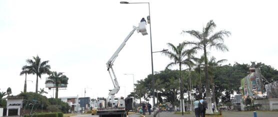 VARIOS SECTORES DE SANTO DOMINGO SE QUEDARON SIN SERVICIO ELÉCTRICO POR VARIAS HORAS