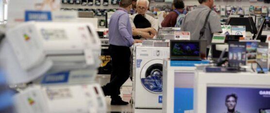 ALZA IVA: LOCALES DE ELECTRODOMÉSTICOS, ROPA Y RESTAURANTES HAN APLICADO ESTRATEGIAS PARA ATRAER A LOS CLIENTES
