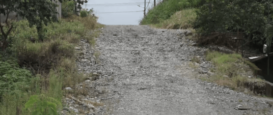 VECINOS PIDEN EL ASFALTADO DE LA CALLE ELOY ALFARO EN LA CONCORDIA