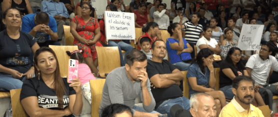 VARIOS AFECTADOS POR COMPRA DE TERRENOS NO LEGALIZADOS EN LA VÍA COLORADOS DEL BÚA