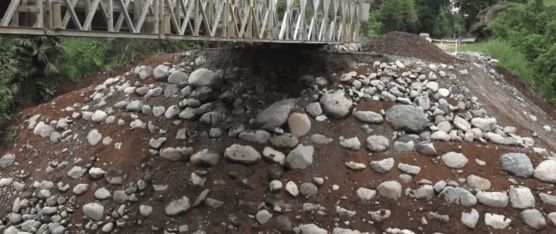 PUENTE BAILEY ESTÁ EN MALAS CONDICIONES