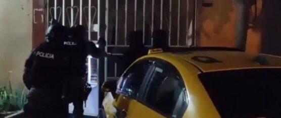 ARRESTAN A 13 INTEGRANTES DE LA BANDA DE “LOS CHONEROS” EN SANTA ELENA