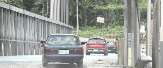 PUENTE DELTA EN LA VÍA CALACALÍ – LA INDEPENDENCIA NO CUENTA CON PASO PEATONAL