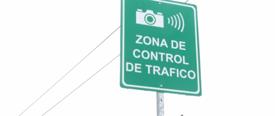 3 RADARES FUERON INSTALADOS EN LA VÍA CHONE DESDE SANTO DOMINGO