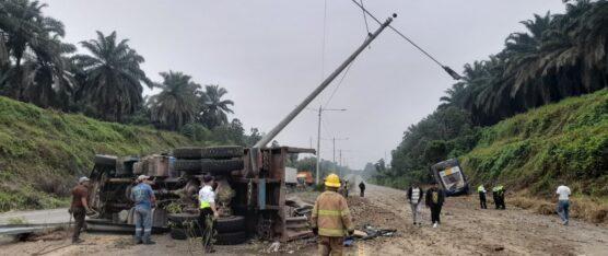 ACCIDENTE DE TRÁNSITO DEJA 8 HERIDOS EN EL ANILLO VIAL DE QUEVEDO