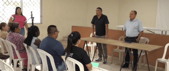 AUSENCIA DE AUTORIDADES EN CONVOCATORIA CIUDADANA EN ALLURIQUÍN