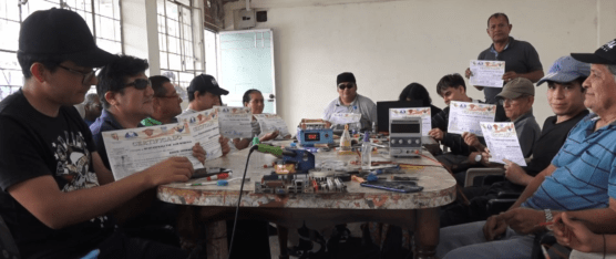 TALLER DE INFORMÁTICA PARA PERSONAS DISCAPACITADAS