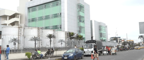 ÁREA DE QUEMADOS EN HOSPITALES SIN RECURSOS EN SANTO DOMINGO