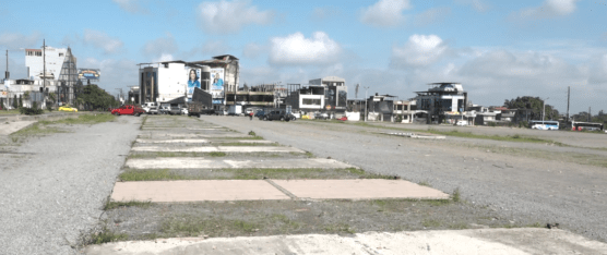 LOCALES DE 9 METROS CUADRADOS EN EL MALL SANTO DOMINGO